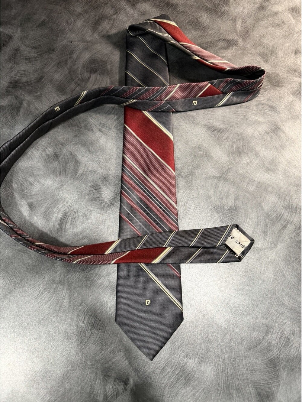 Pierre Cardin Paris New York Vintage Necktie Grey Burgundy Diagonal Striped Mens